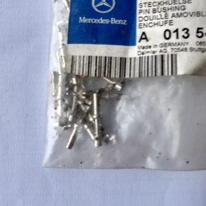 PIN MERCEDES-BENZ A0135459026 cоединительный элемент. Made in GERMANY