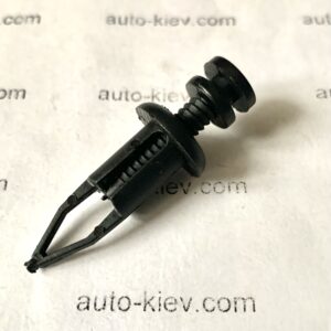 Тримач переднього бампера Lexus, Toyota (диаметр 9мм) N2632