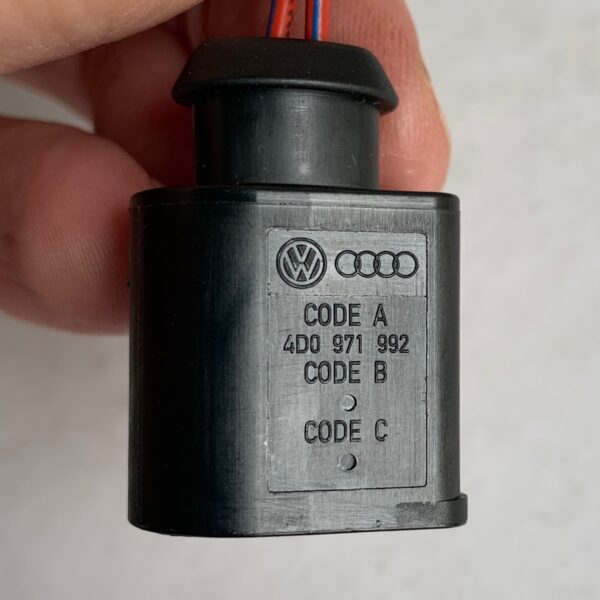 Разъем AUDI VW CODE A 4D0971992 2pin оригинал