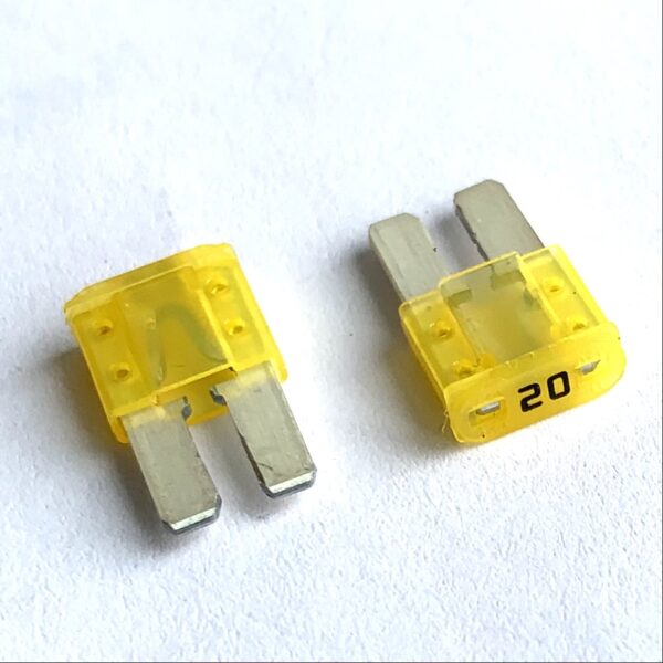 Запобіжник 20A МІКРО 2 Littelfuse MICRO2® 0327020.UXS Fuse оригінал нове