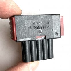 TE Connectivity 1-965424-1 разъем, соединитель для фары 10-контактный