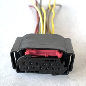 BMW 8373630-03 разъём 12 pin оригинал.    Tyco 1-967680-1