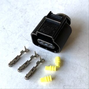 AUDI VW 8K0973703 разъём 3 pin 1.5 mm оригинал (без провода)