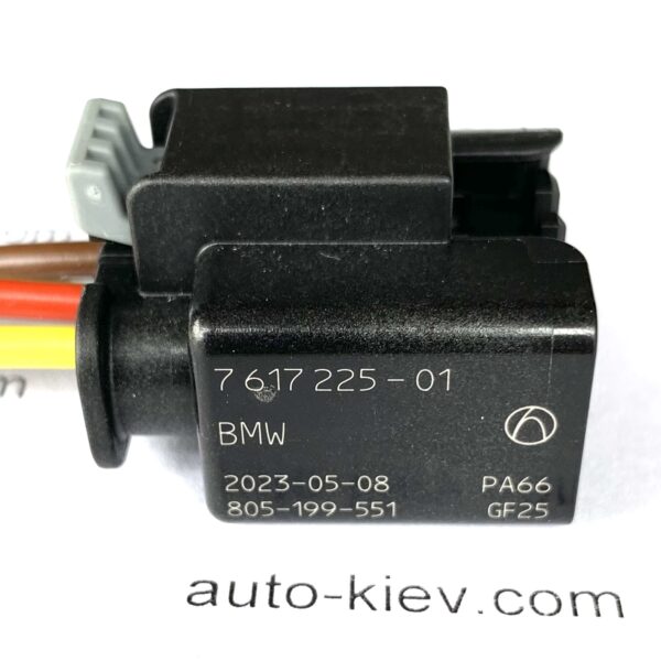 BMW 7617225-01 разъём 3 pin 2.8 mm оригинал