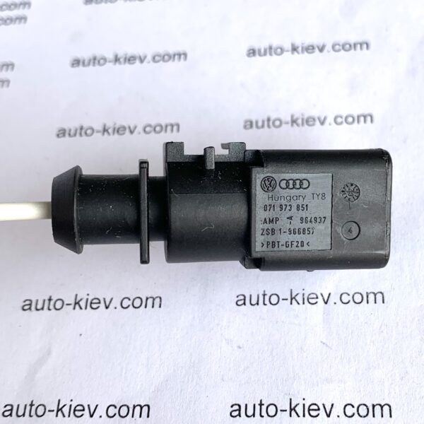 AUDI VW 071973851 роз’єм 1 pin 5.8 mm Hungary AMP 964937 оригінал