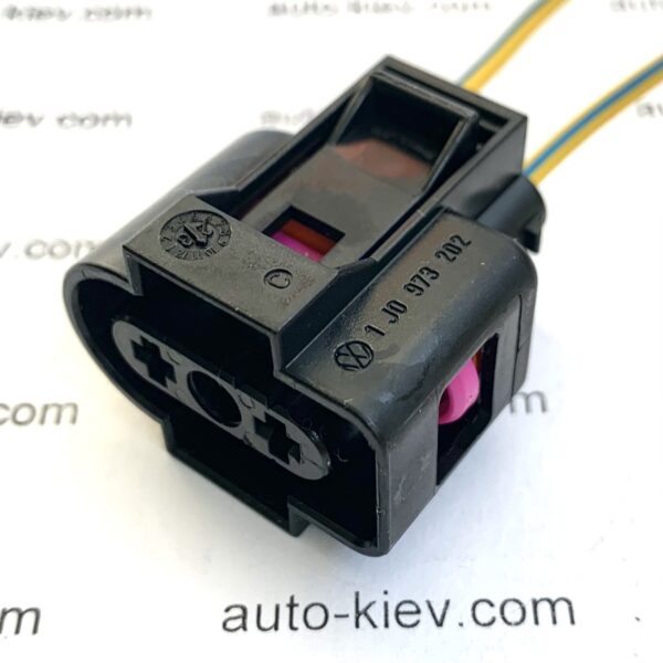 AUDI VW 1J0973202 роз’єм 2 pin 2.8 mm HUNGARY оригінал нове