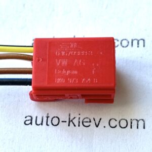 VW AG 8K0973754B (TE 0-1670988-3) роз’єм 4 pin 0.63 mm Belgium оригінал нове (без дроту)