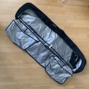 Чохол для сноуборду каркасний на ручці через плече DAKINE Tour Bag 157cm