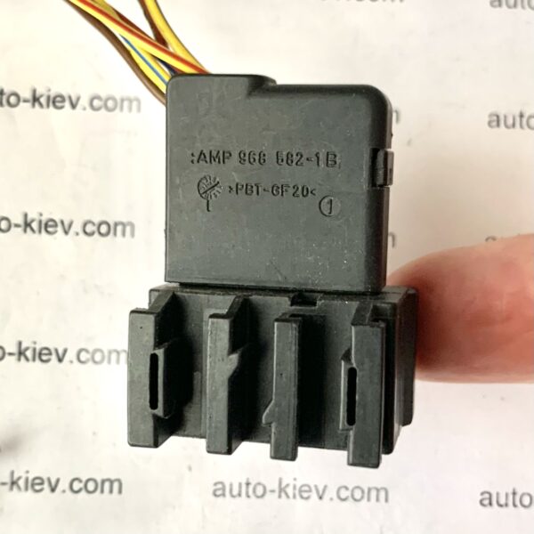 Mercedes AMP 968582-1B разъём 18 pin оригинал
