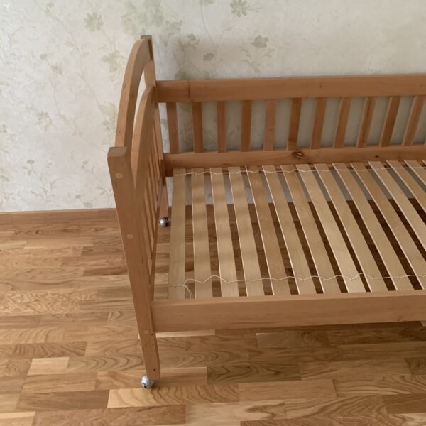 Ліжко дитяче з матрацом 160*80см, наматрасником, ковдрою та подушкою б/в