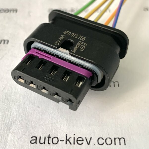 VW AG 4F0973705 роз’єм 5 pin 1.2 mm FEP GERMANY оригінал нове