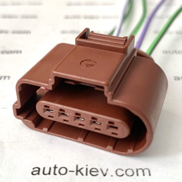 AUDI VW 8K0973705B роз’єм 5 pin 1.5 mm FEP GERMANY оригінал нове