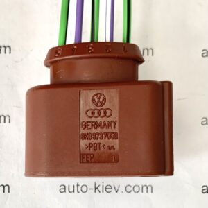 AUDI VW 8K0973705B роз’єм 5 pin 1.5 mm FEP GERMANY оригінал нове