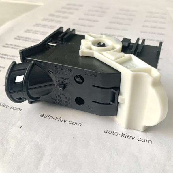 VW AG 5WA937700, 5WA937700A корпус для разъёма