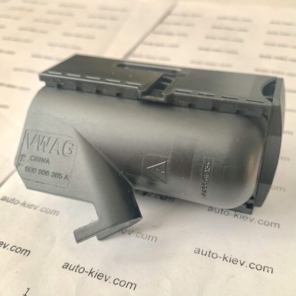 VW AG TE Connectivity 94 Pin Connector 3-1355136-3 оригінал нове (без дроту)