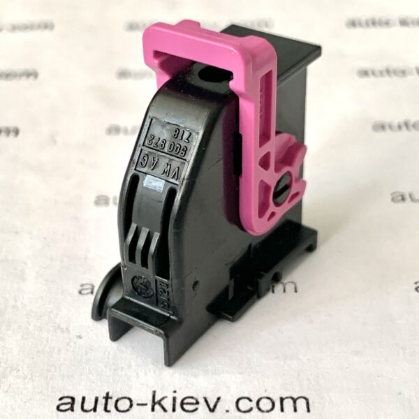 VW AG 500972718 корпус роз’єма 18 pin HUNGARY оригінал нове - Зображення 3