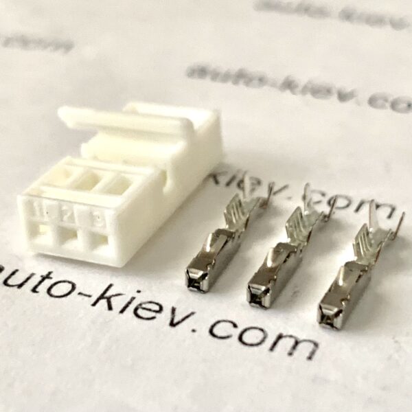 VW AG 4M0972705 роз’єм 3 pin 0.63 mm SPAIN оригінал нове (без дроту)