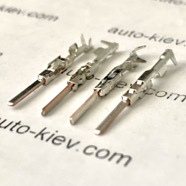 VAG MCON 12527512135 контакт гніздовий 1.2 mm “папа” під провід 0.5 mm² оригінал