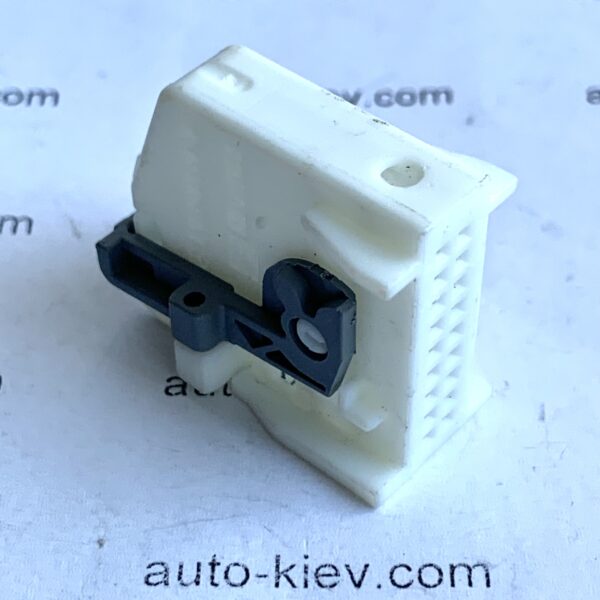 Mercedes A0525451230 корпус роз’єма 18 pin 0.63 mm оригінал - Зображення 2
