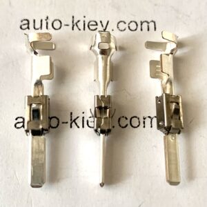 Alternative view of VAG Junior Power Timer 10319005 контакт ширина 2.8 mm "тато" під провід 2.5 mm² і гумовий ущільнювач